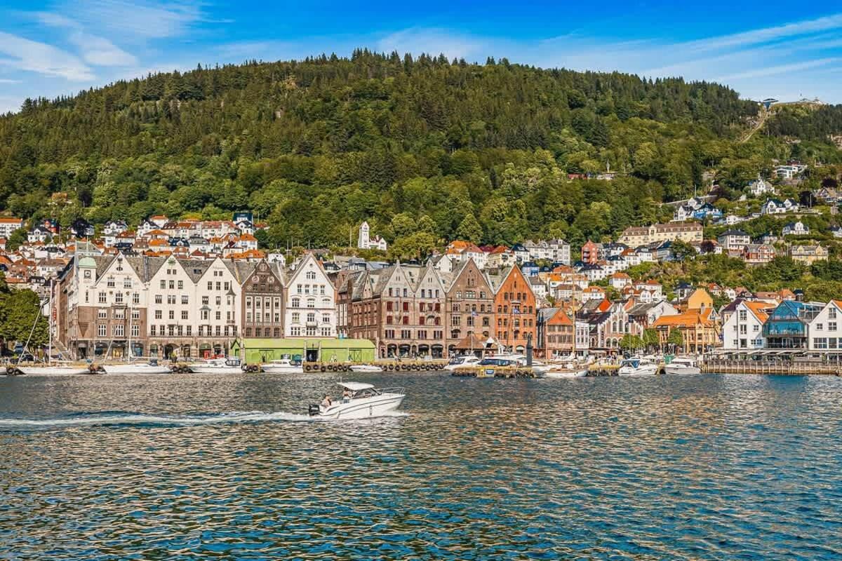 Dinbnb Apartments Bryggen Bergen Kültér fotó